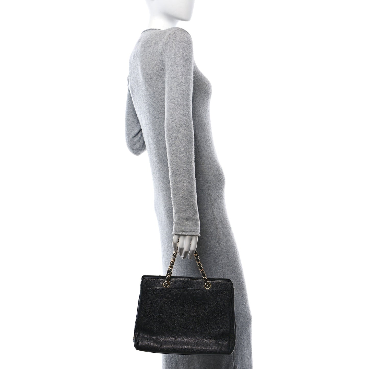 Caviar Embroidered Logo Shoulder Bag Black