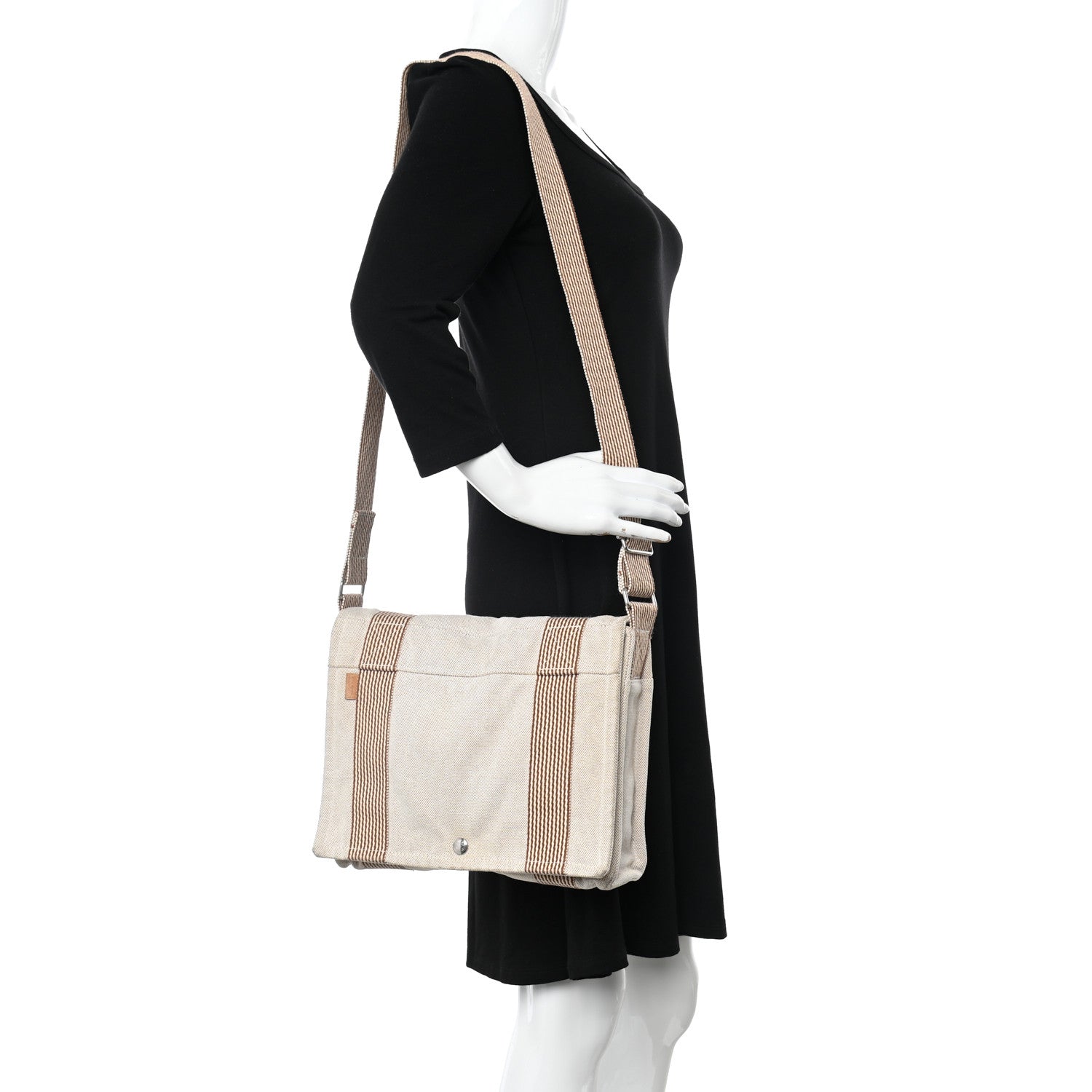 Hermes Canvas Herline Messenger Bag Natural 2 of 12