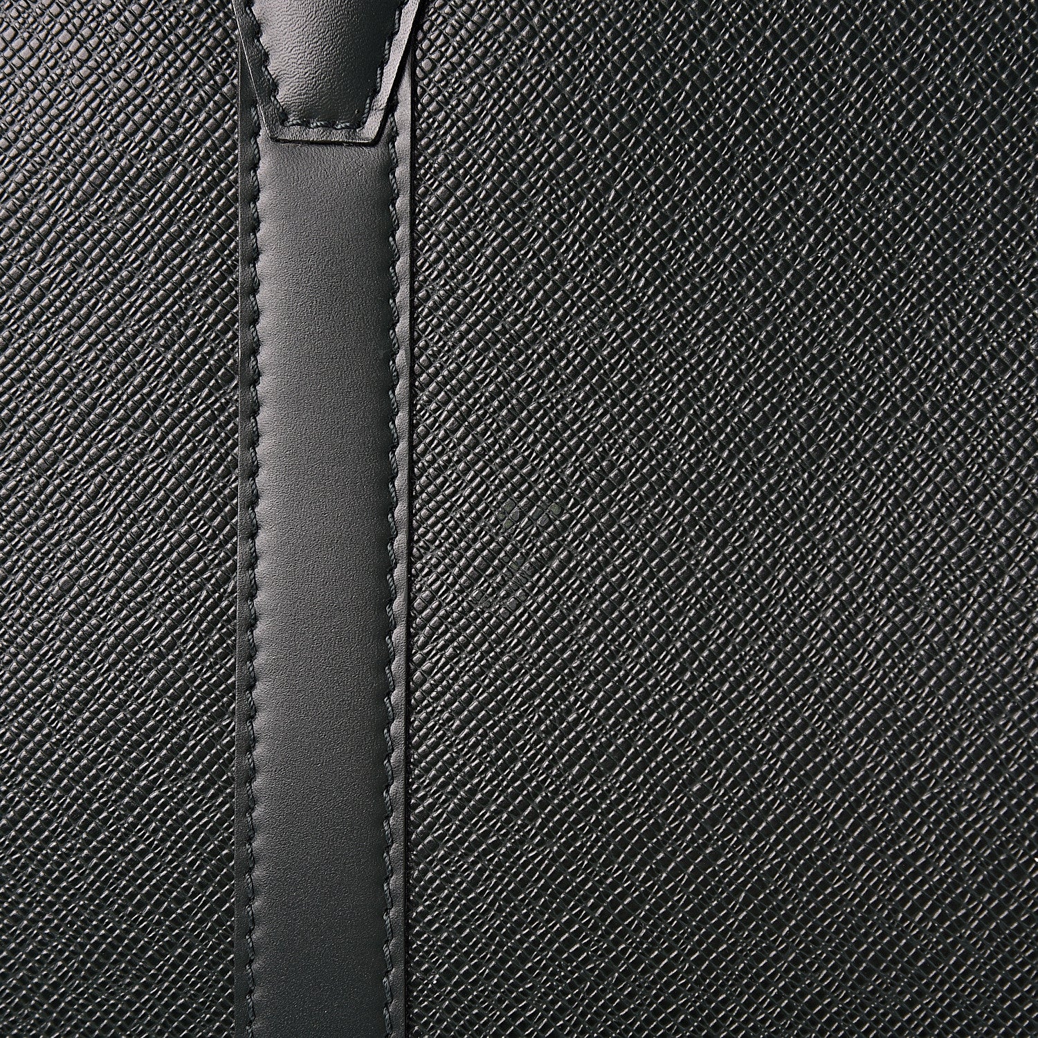 Louis Vuitton Taiga Helanga 1 Poche Epicea 13 of 14