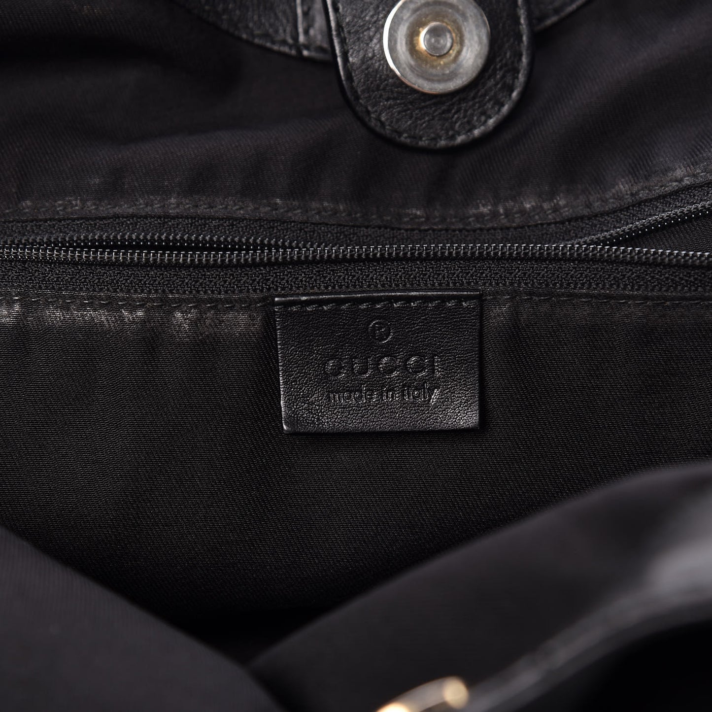 Monogram Medium Sukey Black