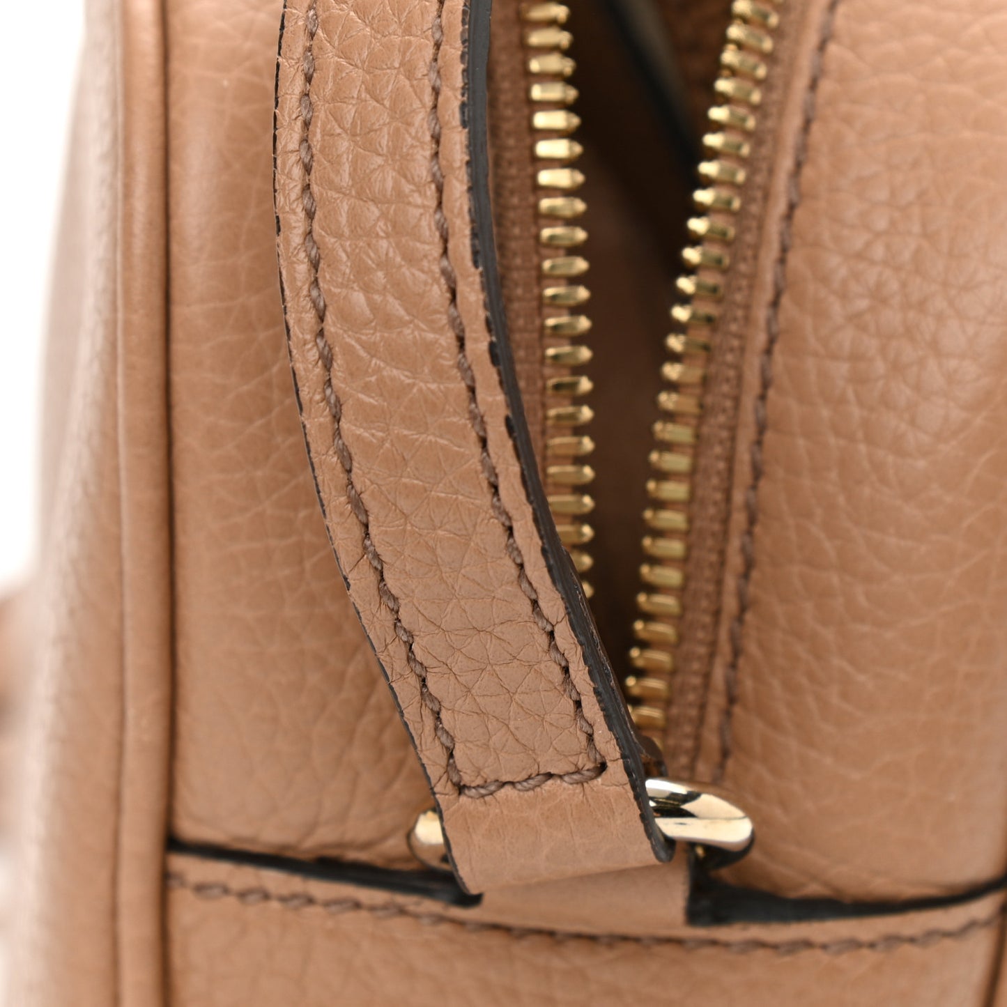 Pebbled Calfskin Small Soho Disco Bag Camelia