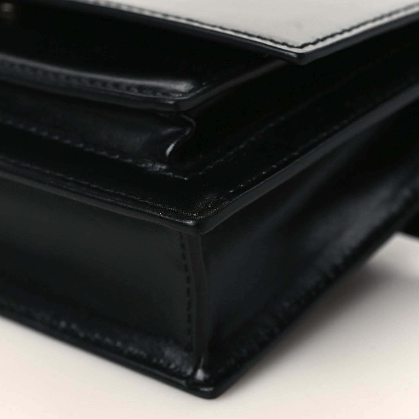 Shiny Box Calfskin Monochrome XS Sharp Belt Bag Black
