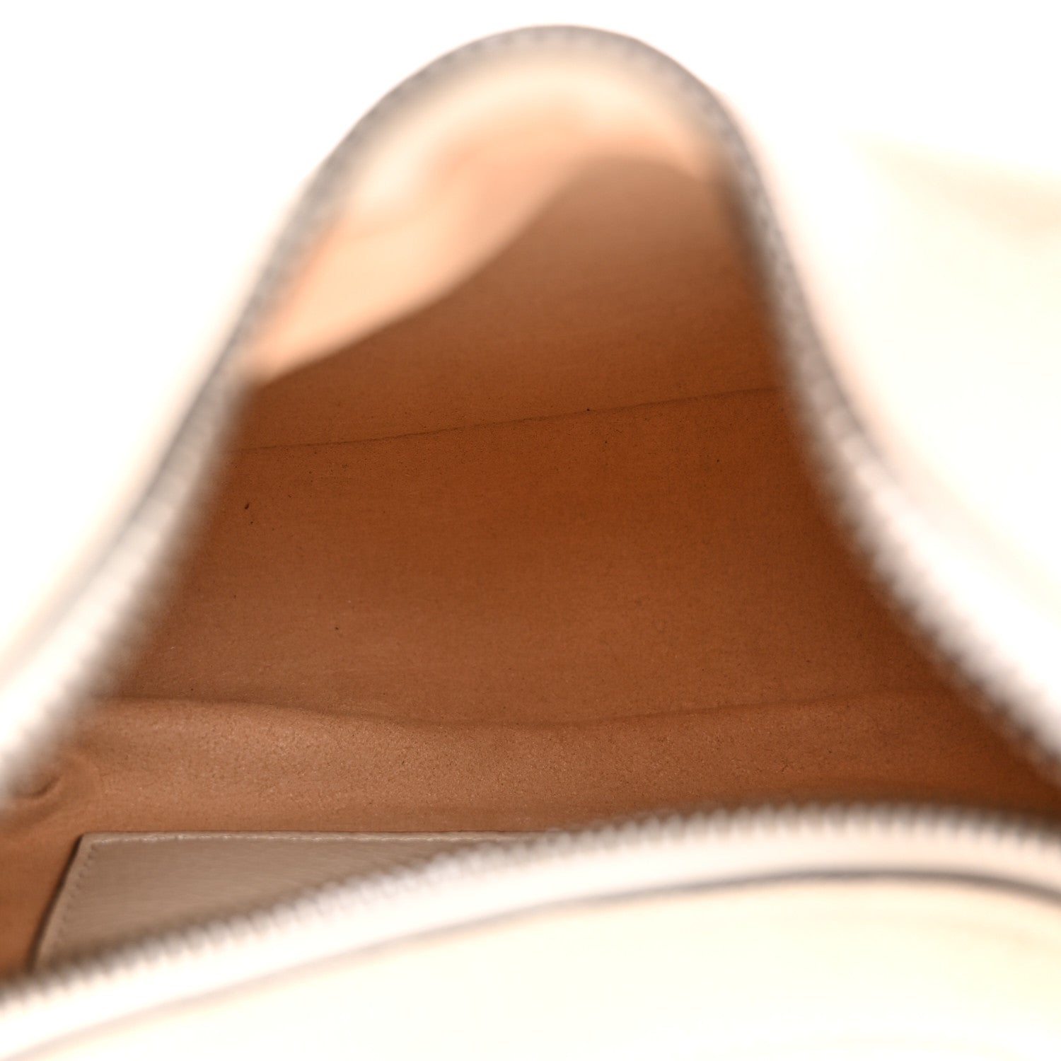 Gucci Goatskin Small Aphrodite Shoulder Bag Mystic White 5 of 10
