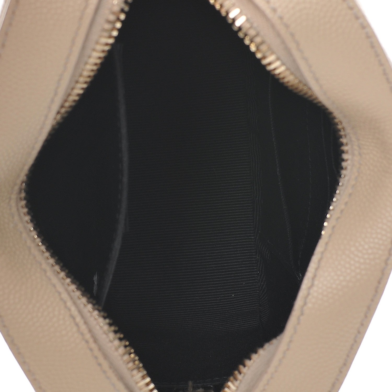Saint Laurent Grain De Poudre Small Classic Monogram Camera Bag Powder 6 of 8