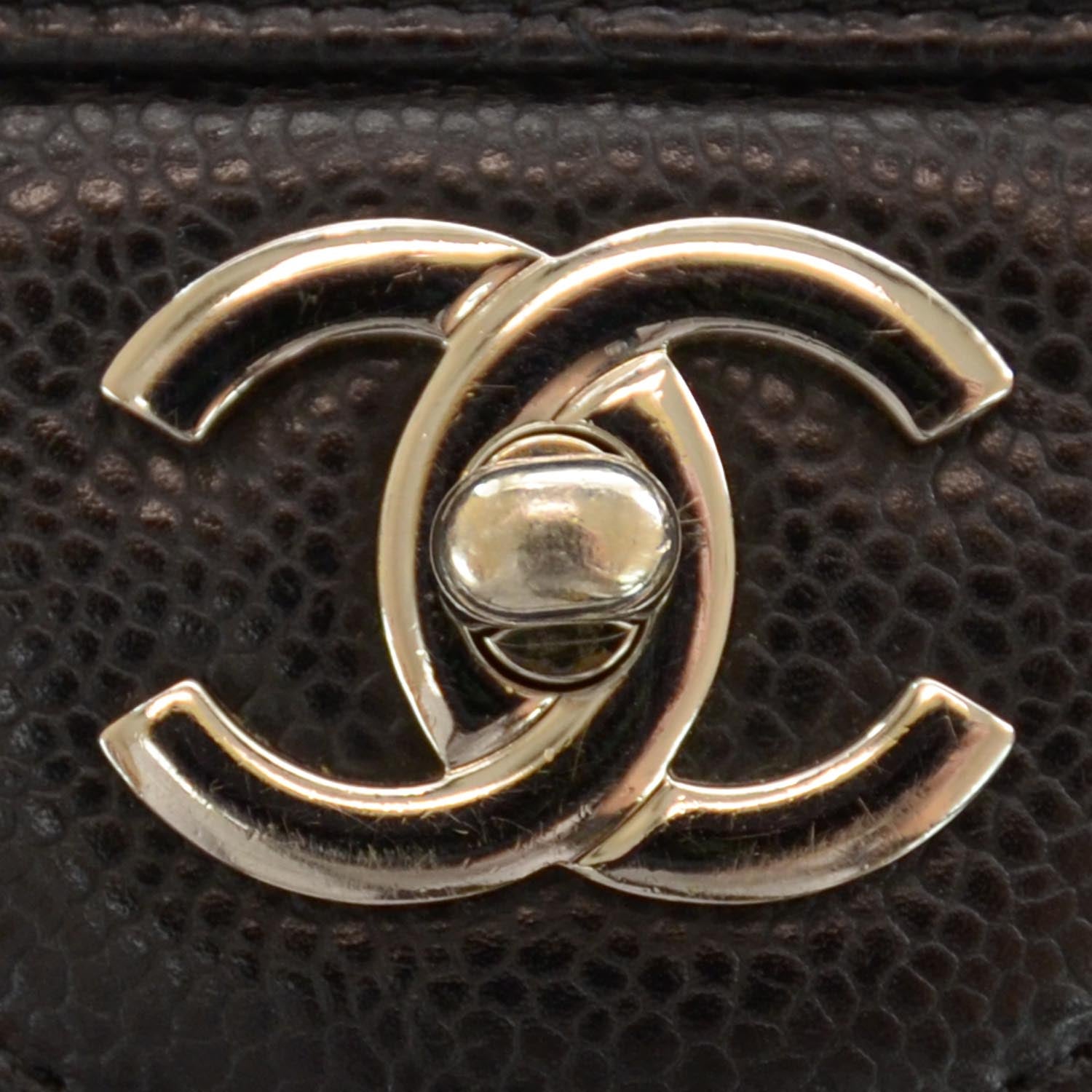 Chanel Caviar Jumbo Single Flap Black 5 of 10