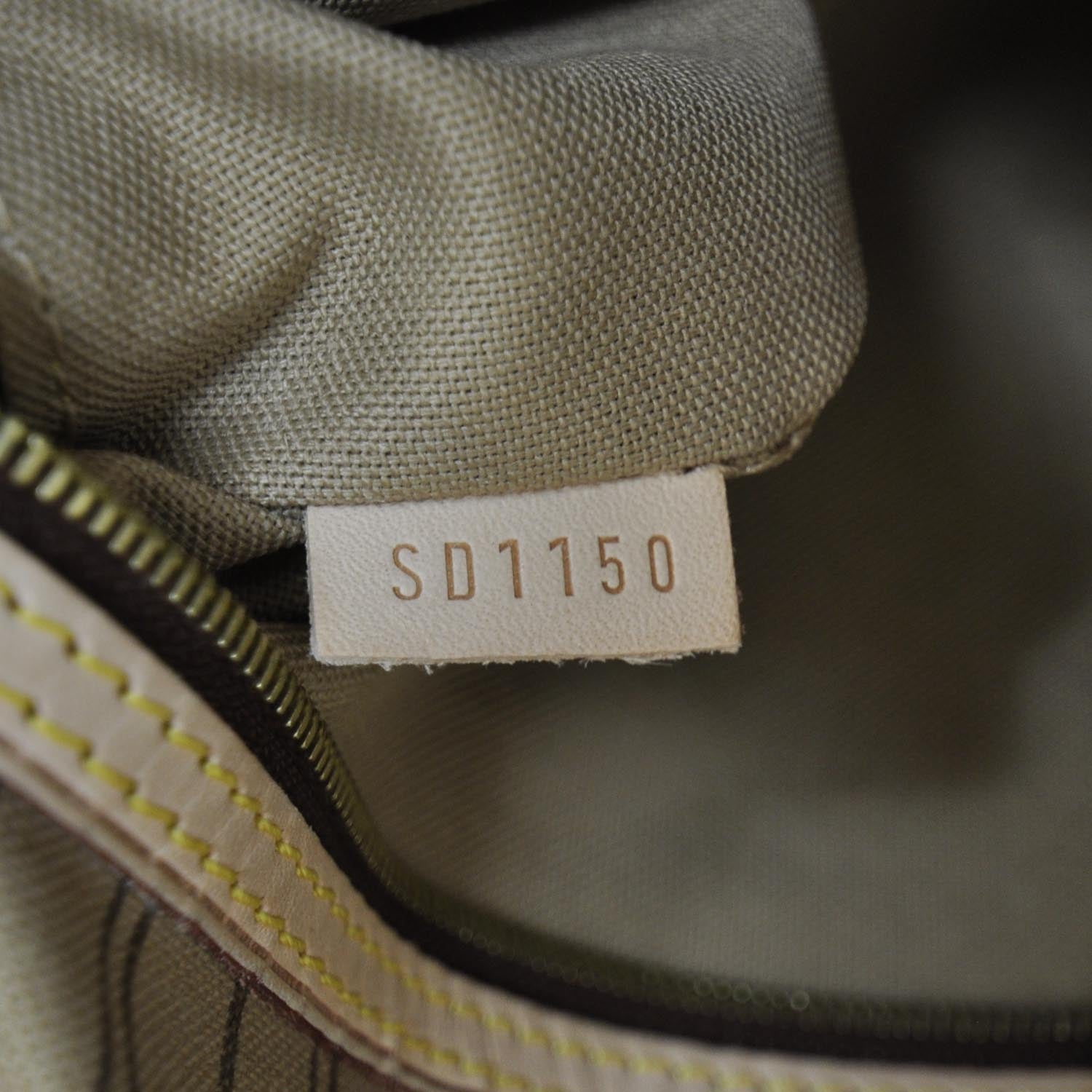 Louis Vuitton Monogram Delightful MM 10 of 10