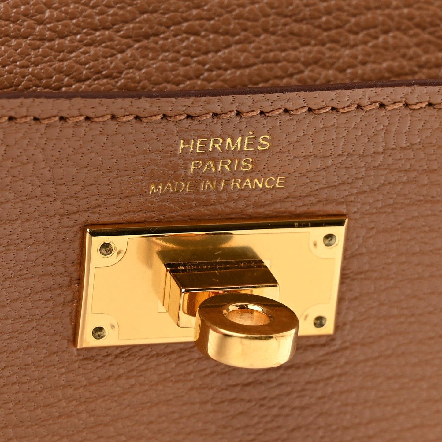 Chevre Mysore Kelly Pocket Compact Wallet Quebracho