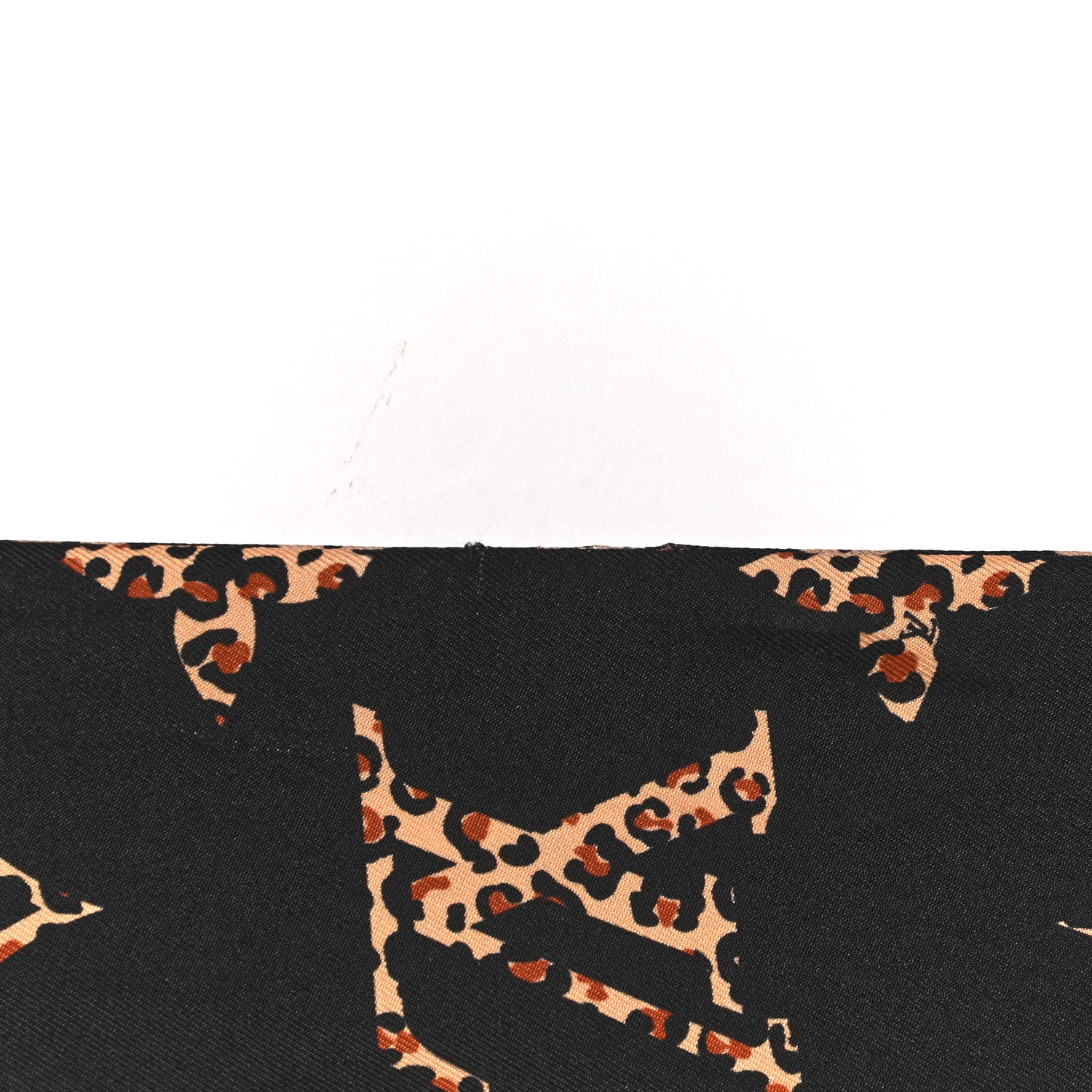Louis Vuitton Silk Monogram Wild At Heart Bandeau Black 6 of 7