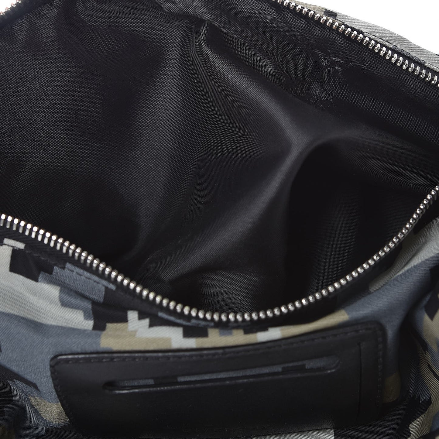 Nylon Camo Print Messenger Multicolor