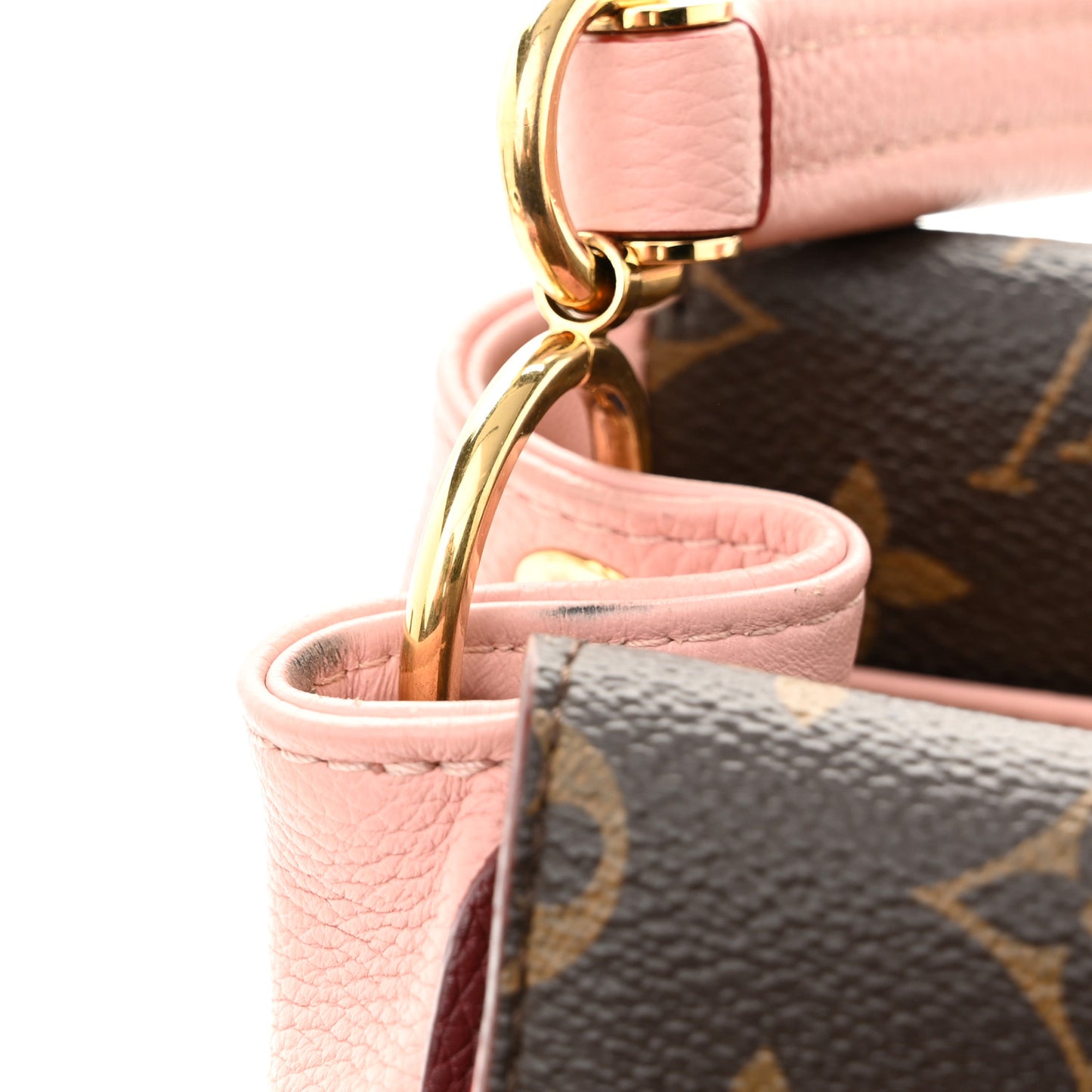 Grained Calfskin Monogram Double V Rose Poudre
