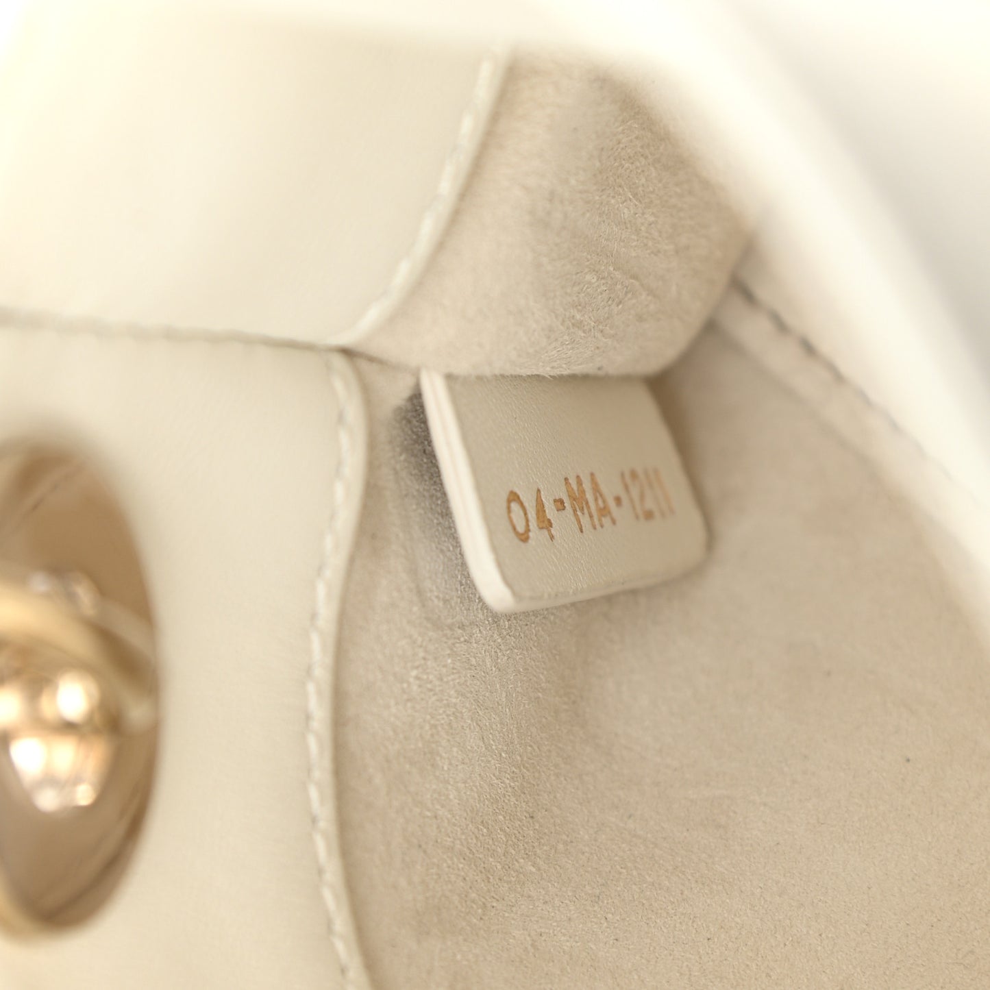Lambskin Pearl Cannage Micro Lady Dior Latte