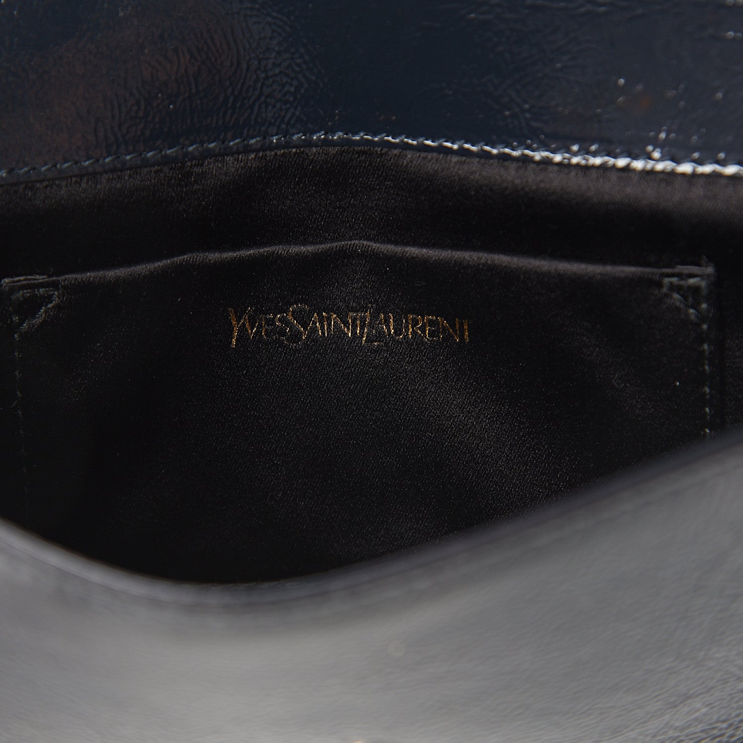 Saint Laurent Textured Patent Monogram Small Belle De Jour Clutch Navy 5 of 5
