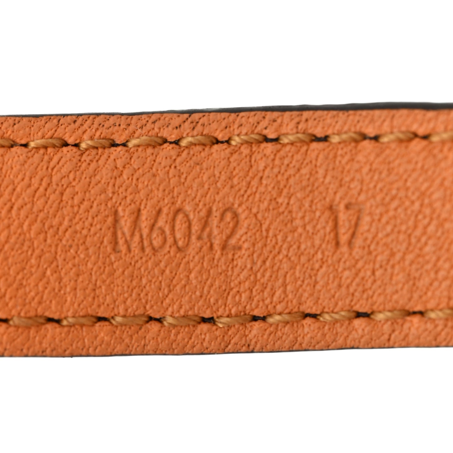 Monogram Essential V Bracelet 17