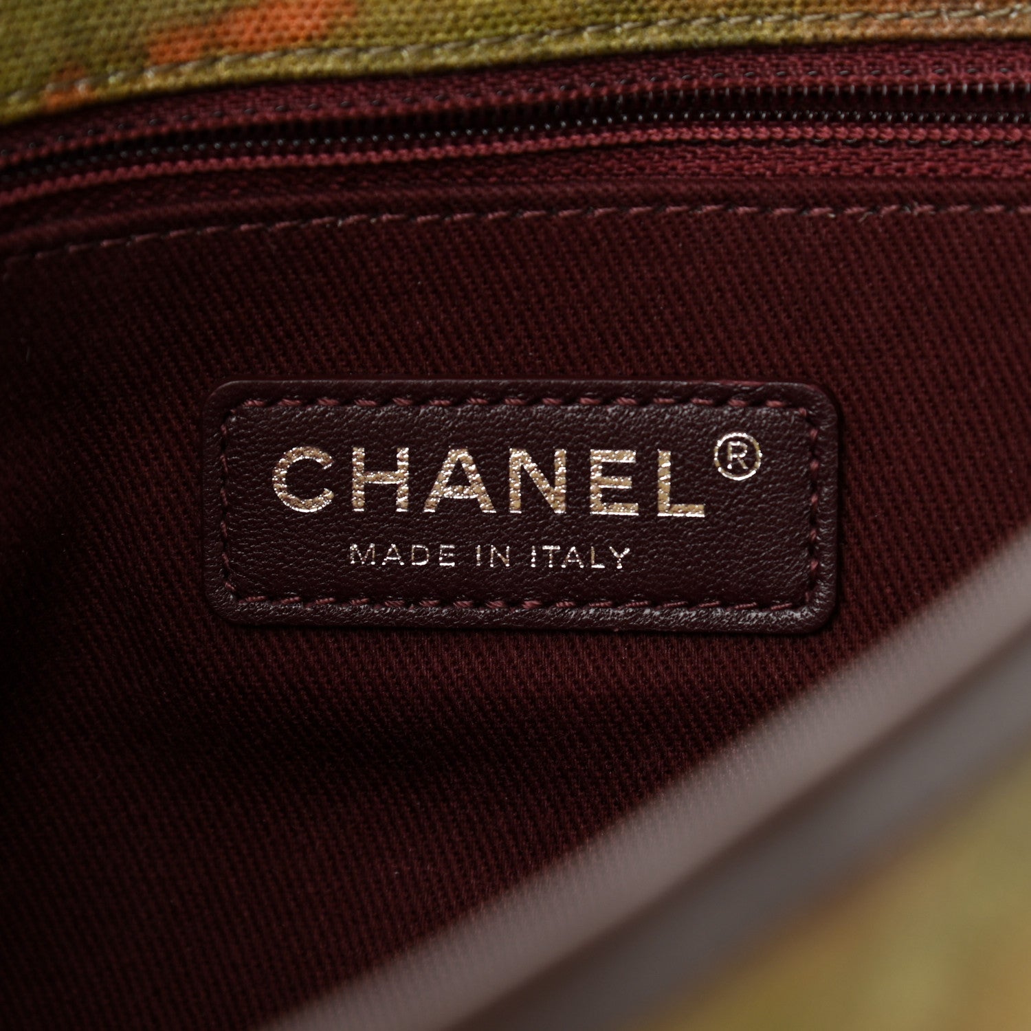 Chanel Washed Toile Graffiti On The Pavements Messenger Khaki Multicolor 7 of 12
