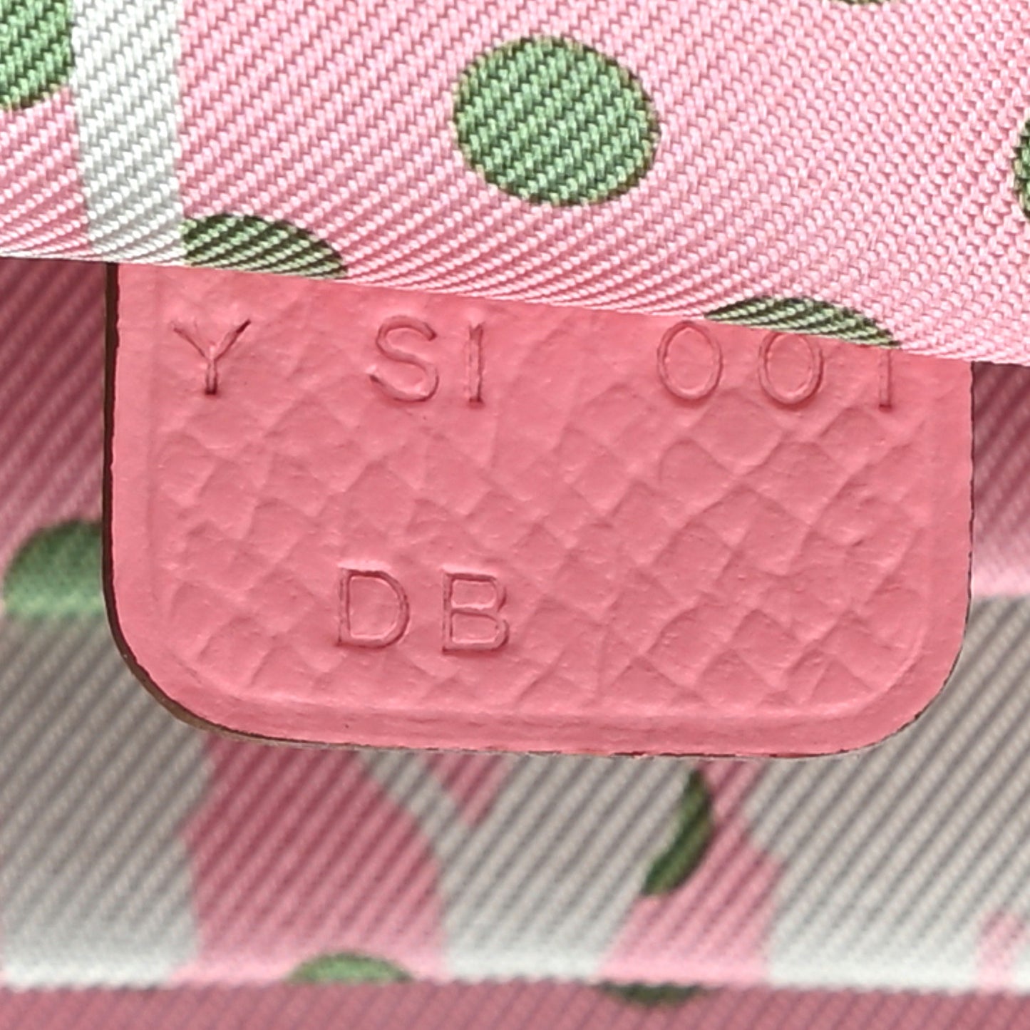 Epsom Silk'In Wallet Rose Confetti