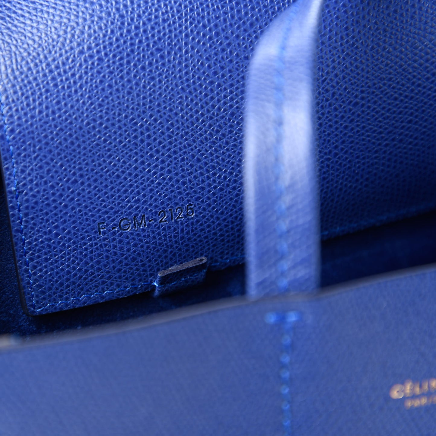 Grained Calfskin Small Vertical Cabas Indigo