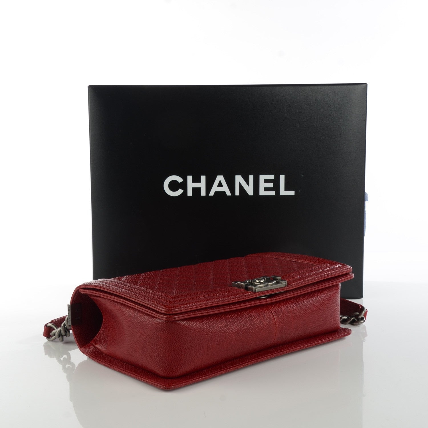 Chanel Caviar Quilted New Medium Boy Flap Dark Red 4 of 9