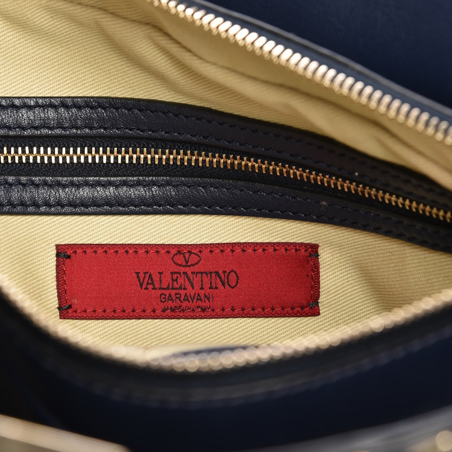 Vitello Rockstud Dome Satchel Marine