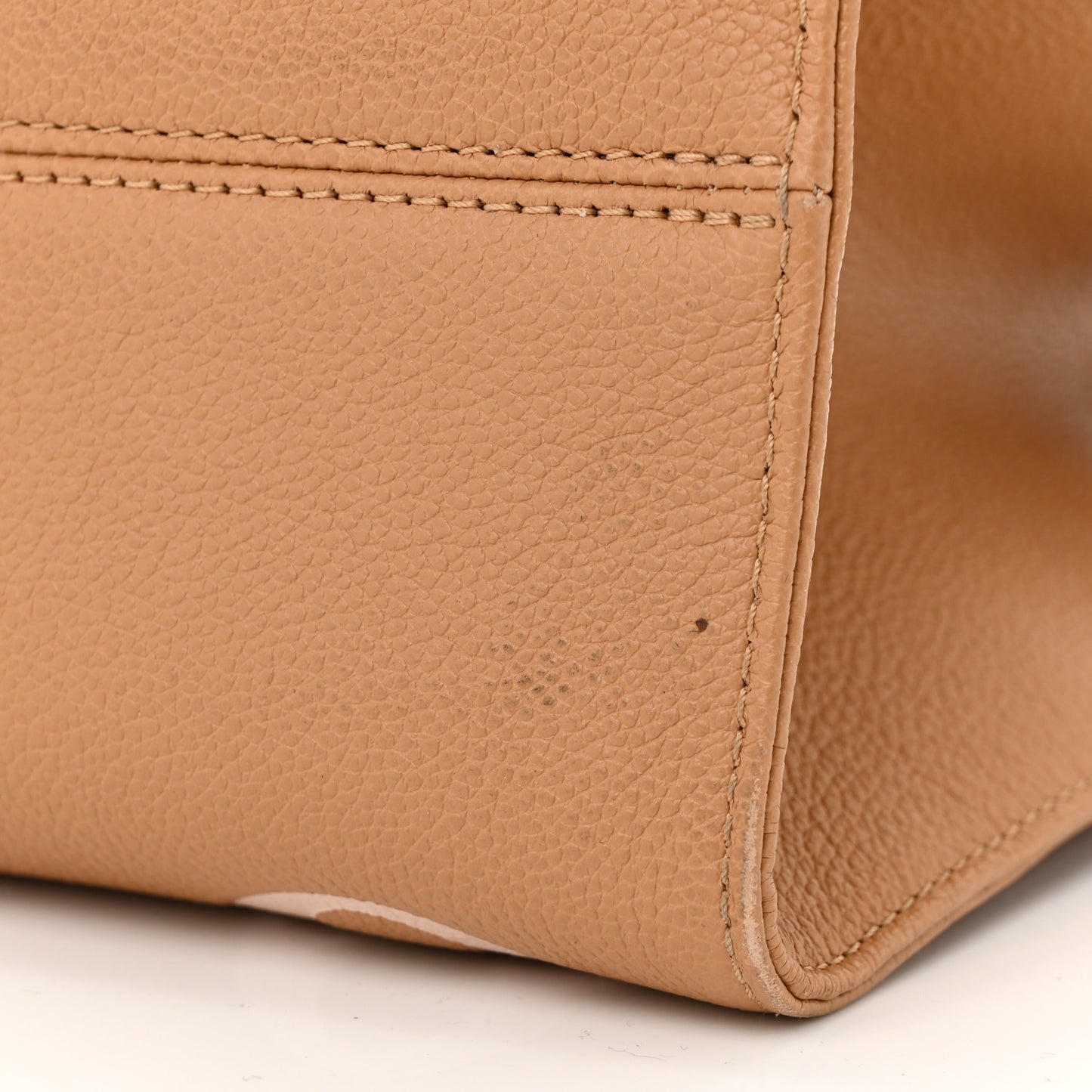 Empreinte Monogram Giant Onthego MM Arizona Creme