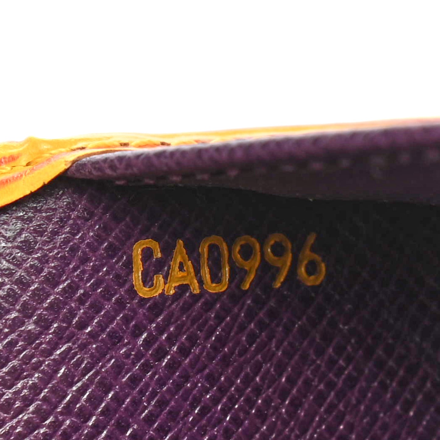 Epi Checkbook Cover Tassil