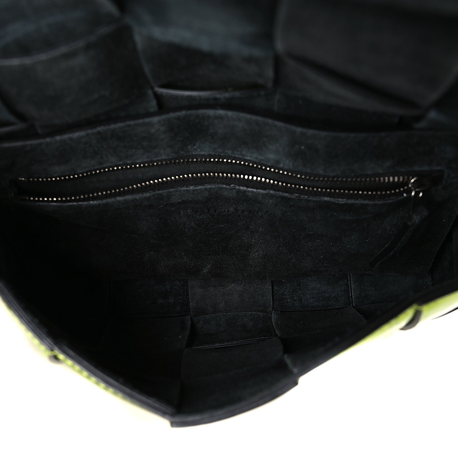 Bottega Veneta Metallic Crushed Calfskin Maxi Intrecciato Cassette Crossbody Bag Chlorophyll 5 of 9