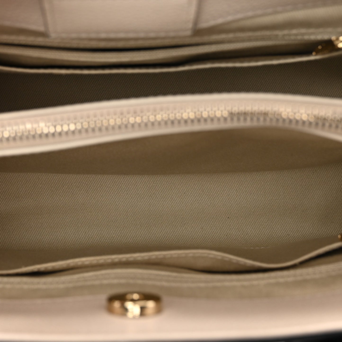 Grained Calfskin Small Bi-Color Neo Executive Shopper Tote Black Beige