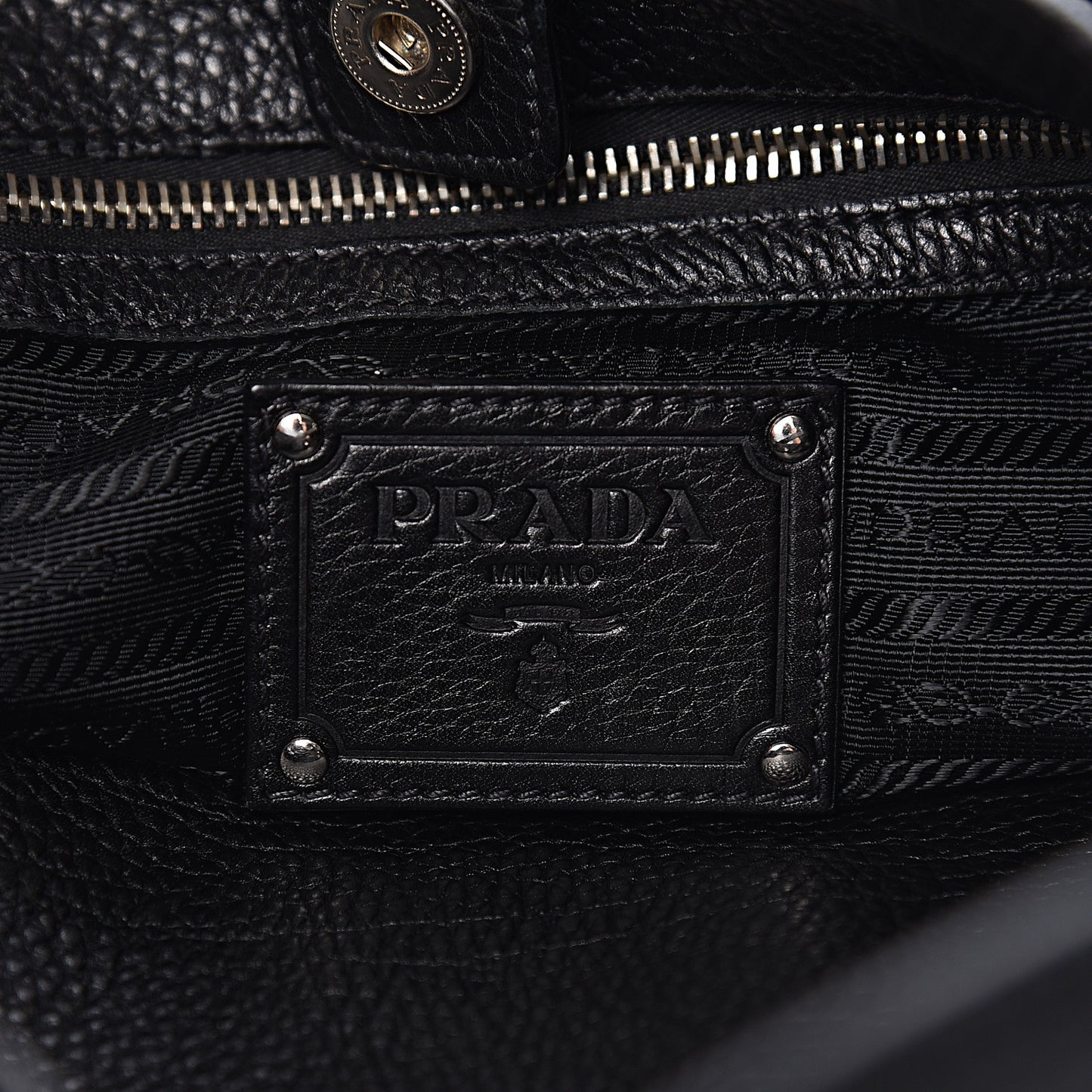 Vitello Daino Side Pocket Hobo Black