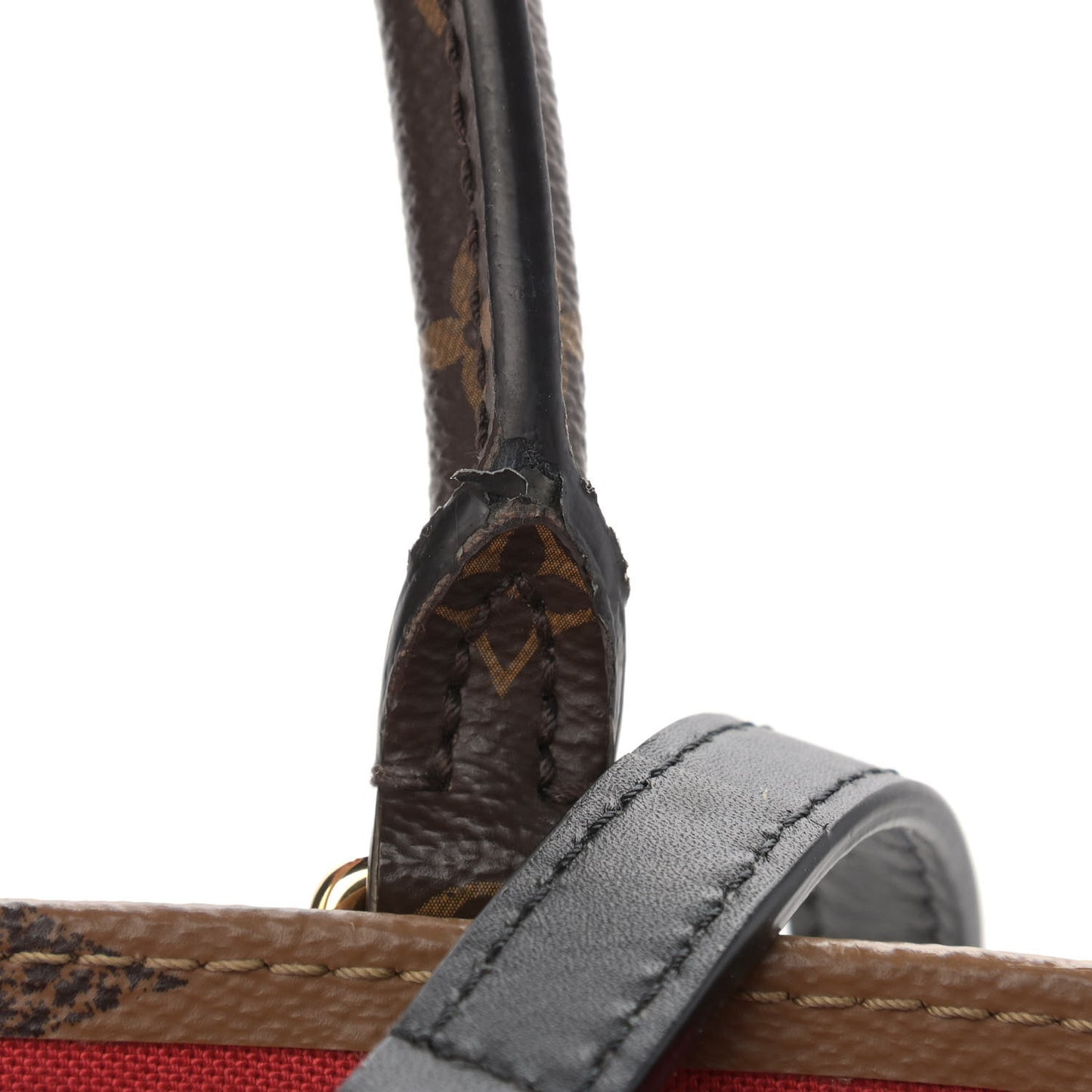 Reverse Monogram Giant Onthego MM