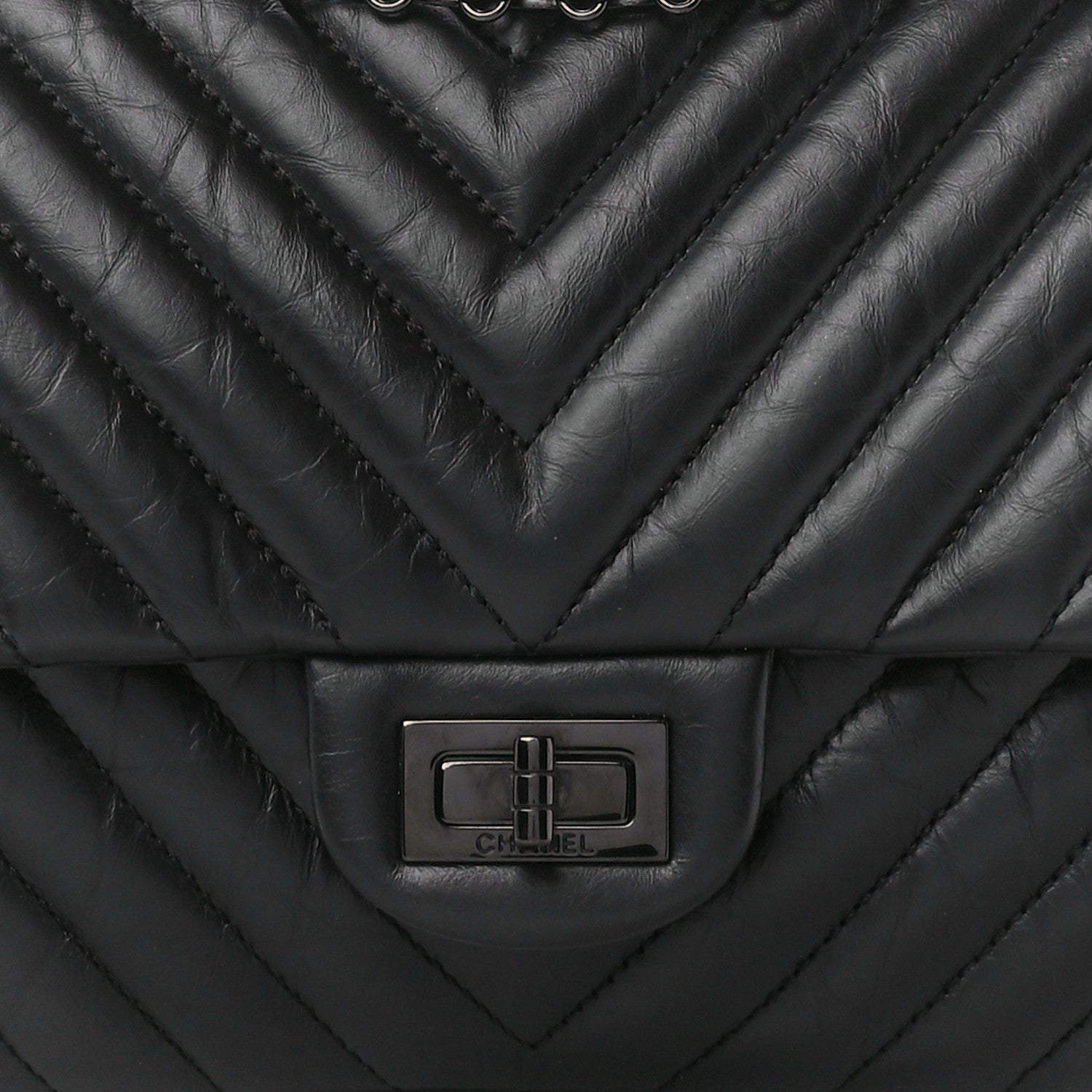 Chanel Aged Calfskin Chevron Quilted 2.55 Reissue 226 So Black 9 of 11