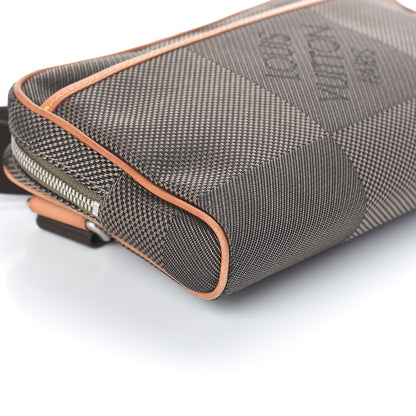 Louis Vuitton Damier Geant Acrobat Terre 7 of 8