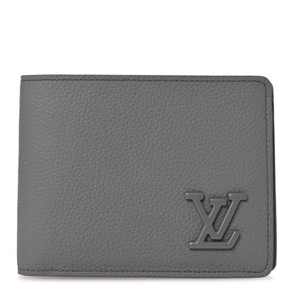 Louis Vuitton Grained Calfskin Aerogram Multiple Wallet Gris 1 of 8