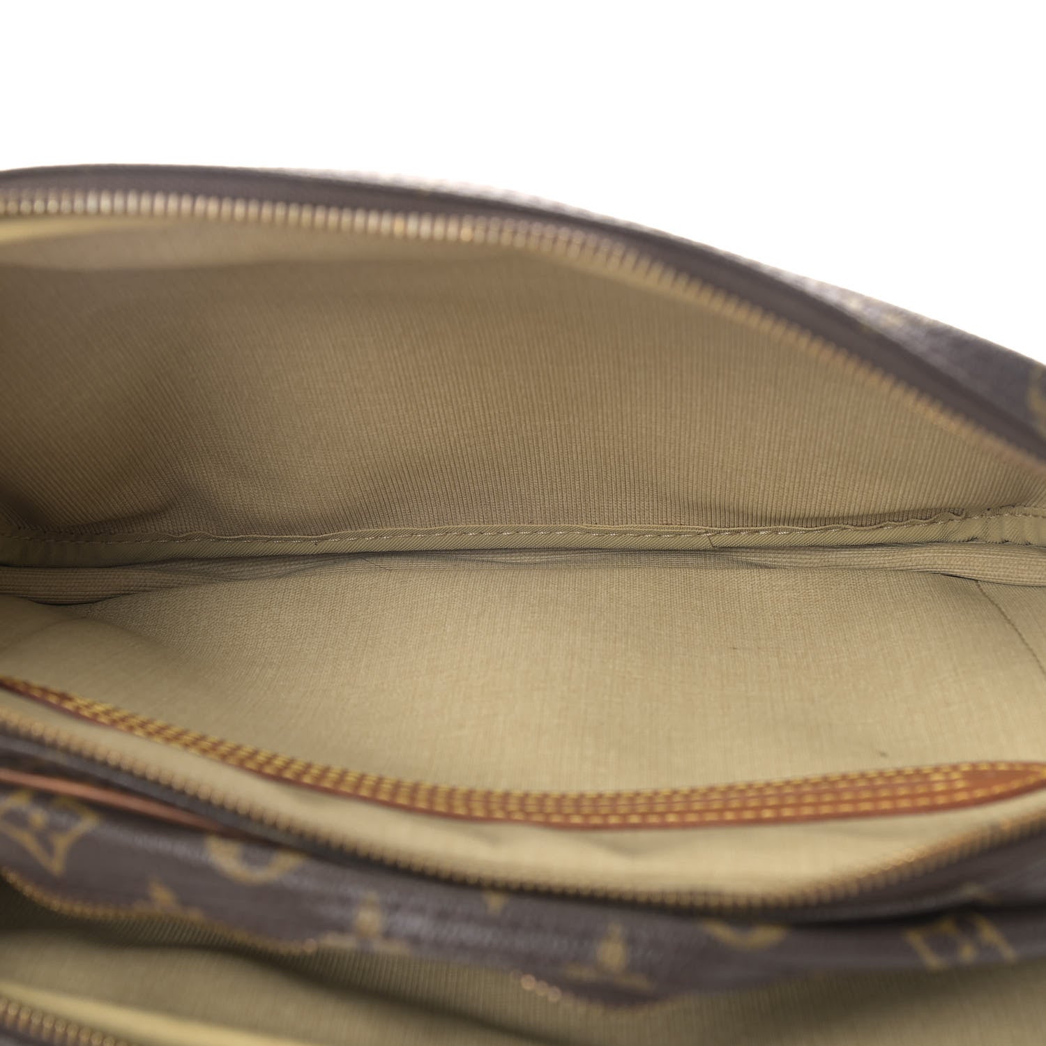 Louis Vuitton Monogram Reporter PM 5 of 14