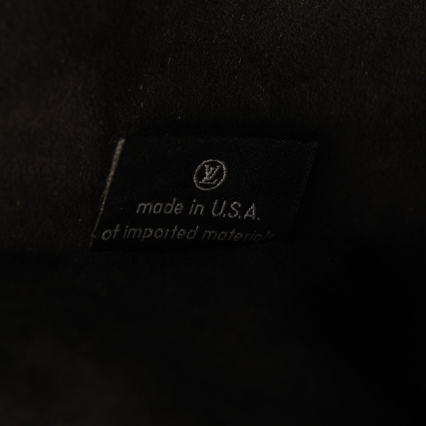 Reverse Monogram Pochette Metis
