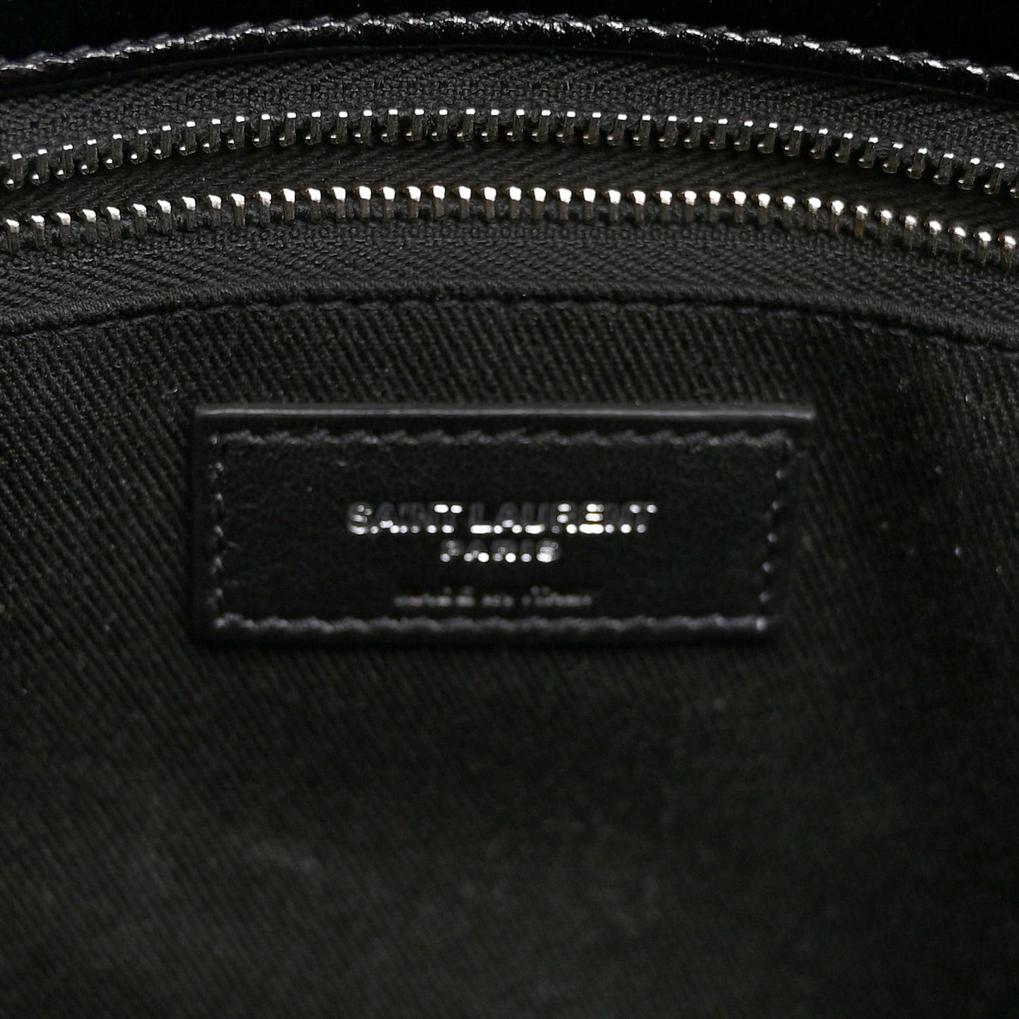 Cracked Shiny Calfskin Souple 36H Sac De Jour Duffle Black