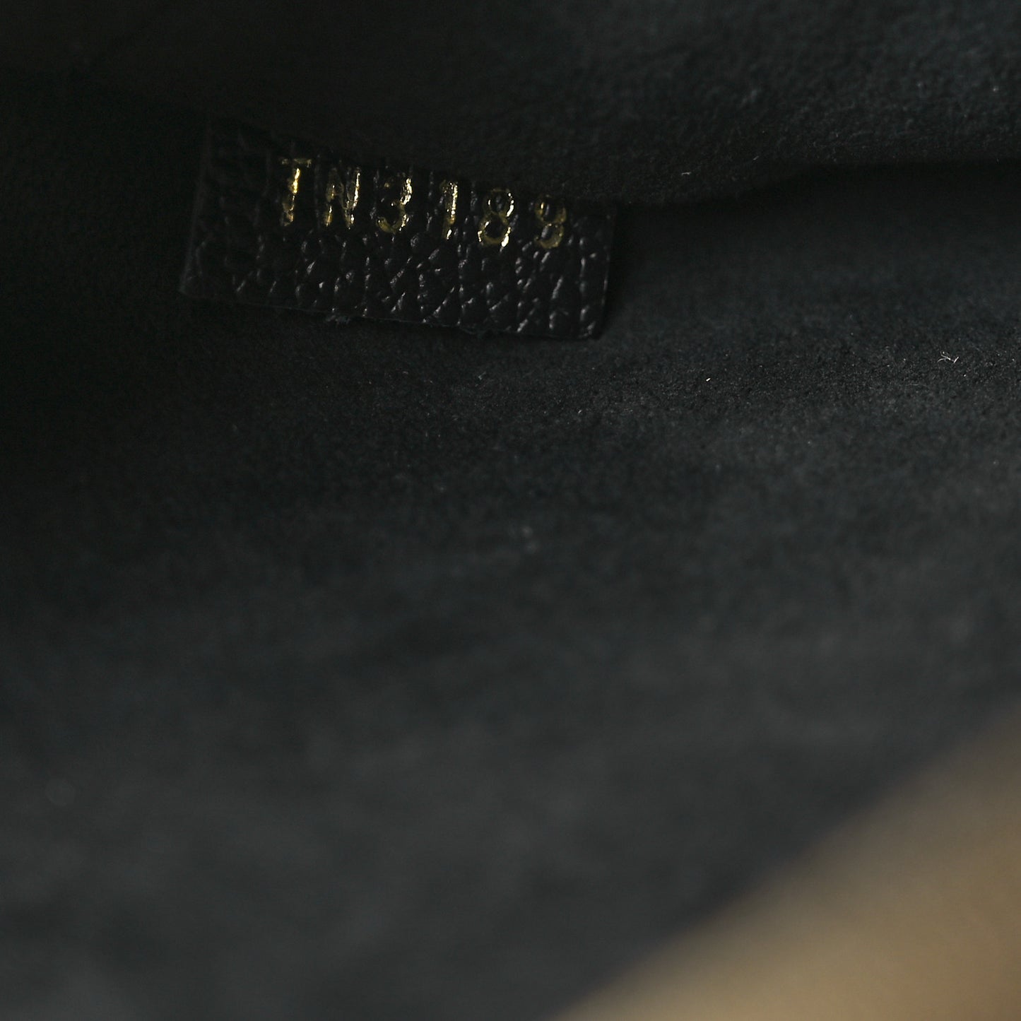 Monogram Daily Pouch Black