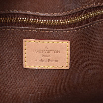 Louis Vuitton Monogram Toiletry Bag 25 6 of 9