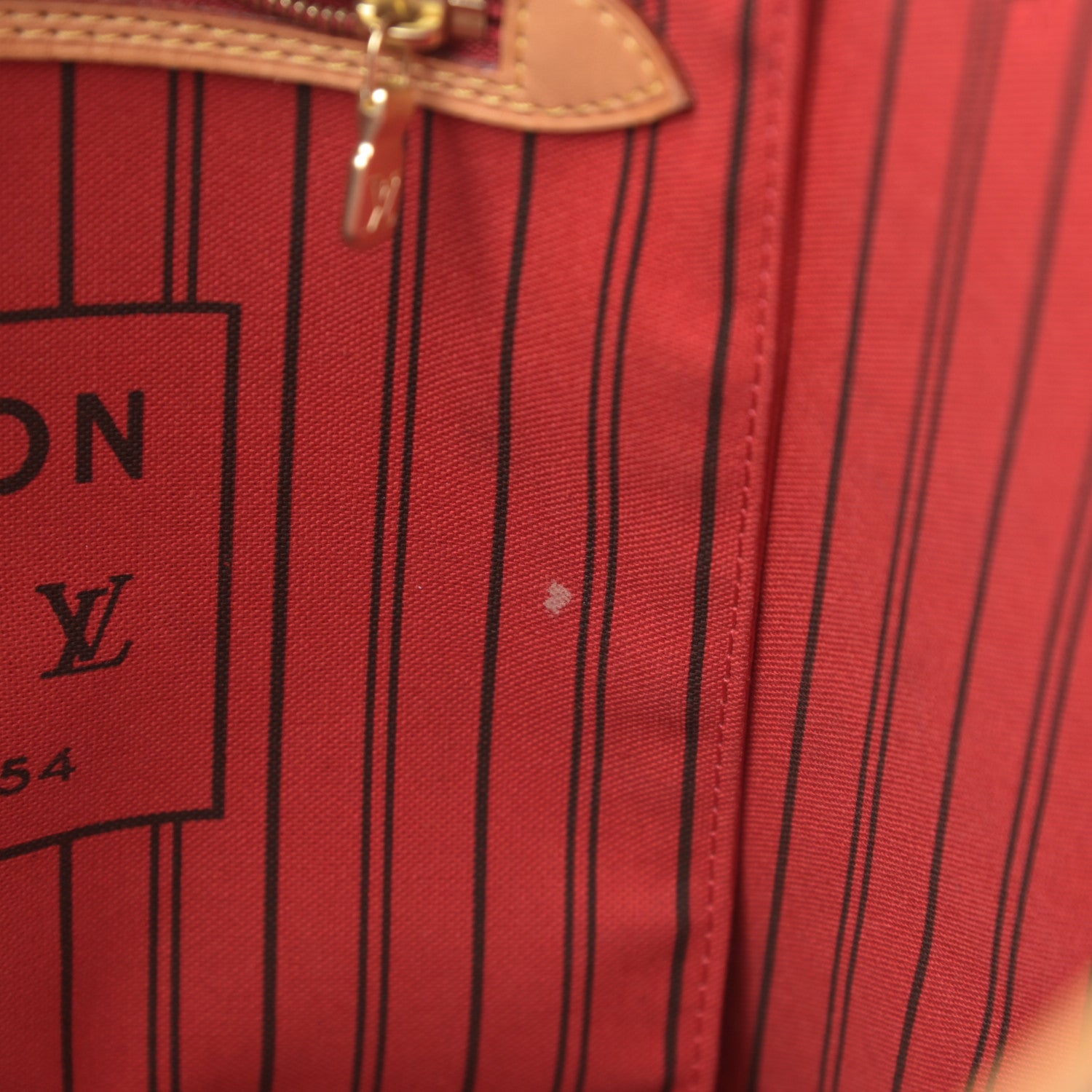 Louis Vuitton Monogram Neo Neverfull MM Cherry 16 of 16