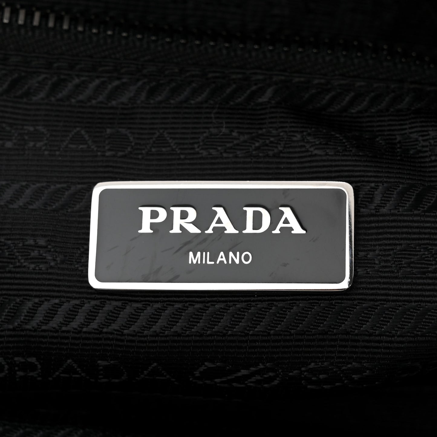 Nylon Tessuto Saffiano Robot Tote Bag Black Petal
