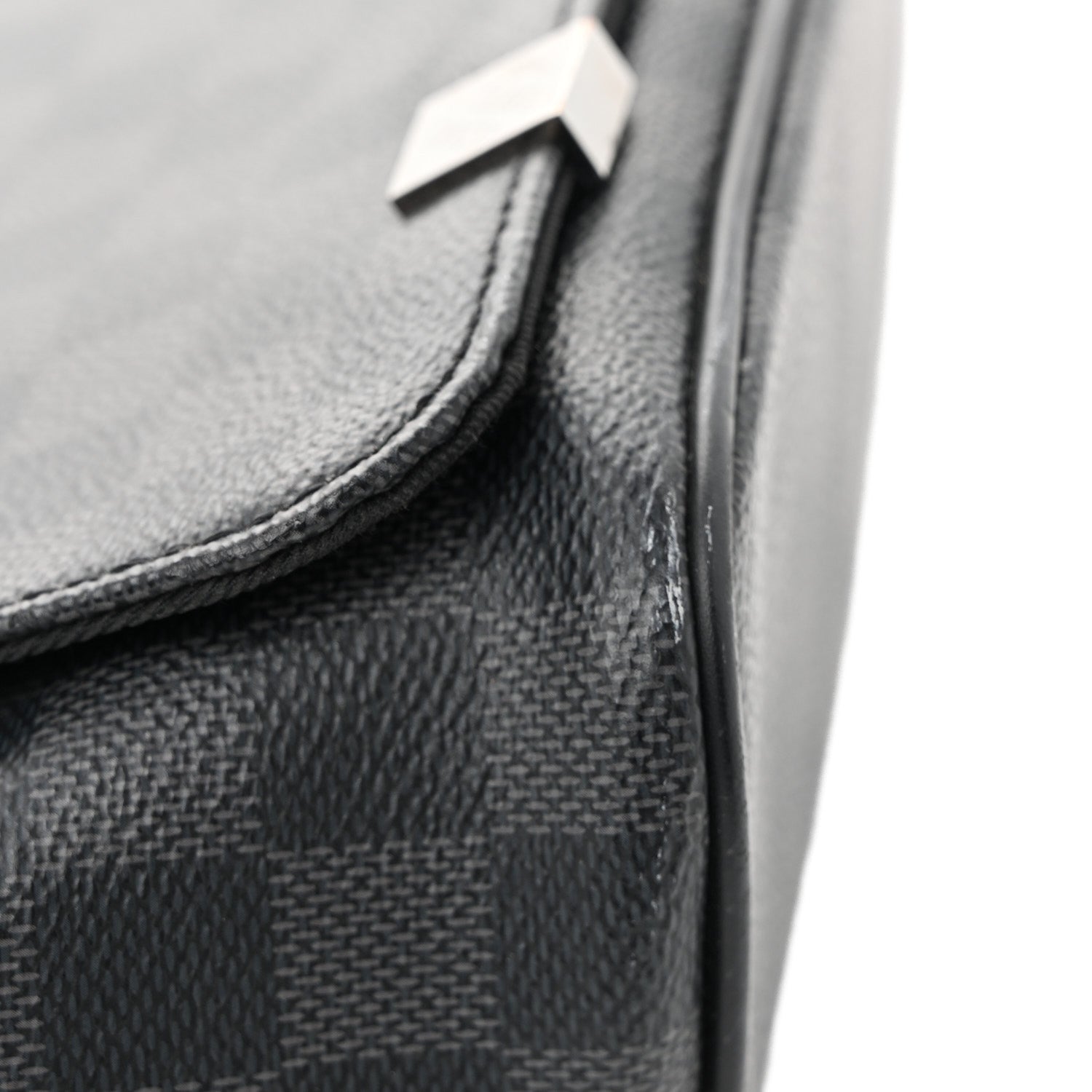 Louis Vuitton Damier Graphite District GM 10 of 13