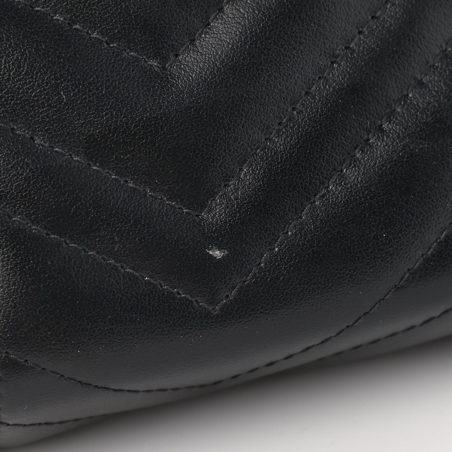 Calfskin Matelasse GG Marmont Chain Wallet Black
