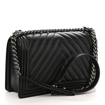 Chanel Calfskin Chevron Quilted New Medium Boy Flap Black 3 of 10