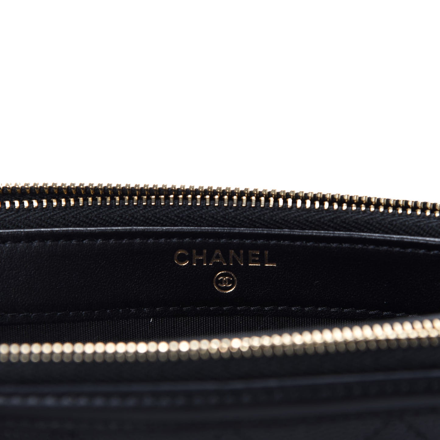Caviar Quilted CC Filigree Clutch With Chain Black