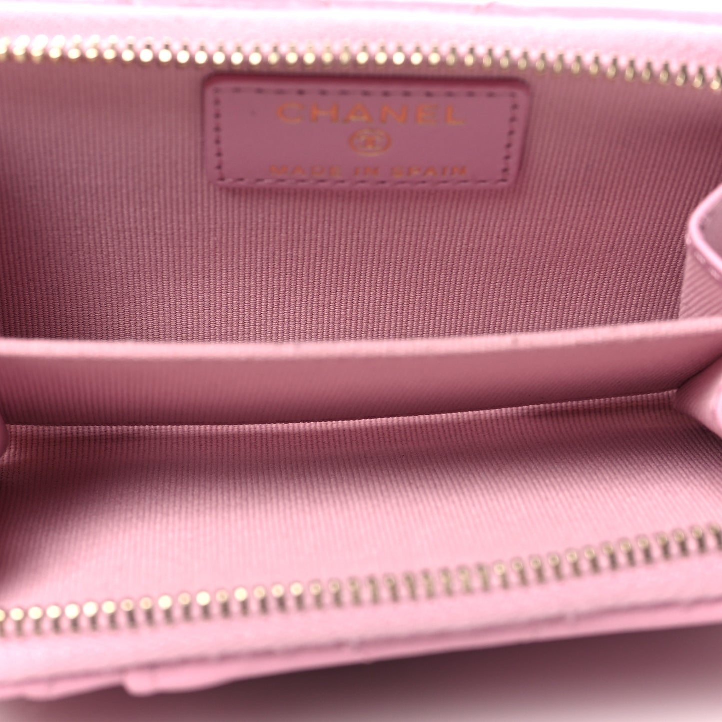 Lambskin Quilted Chanel 19 Vertical Zip Card Holder Wallet Pink