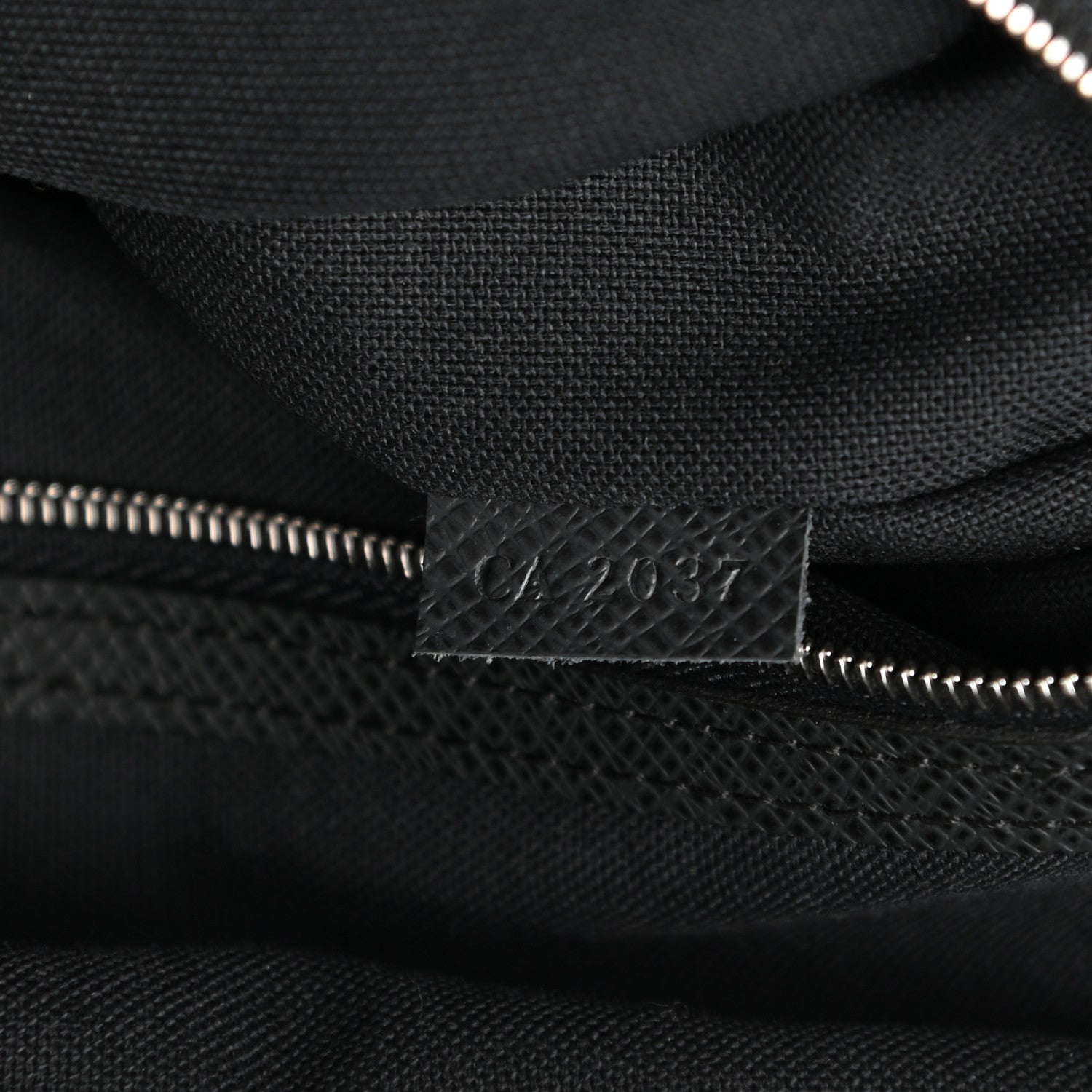 Louis Vuitton Taiga Stanislav Ardoise 6 of 21