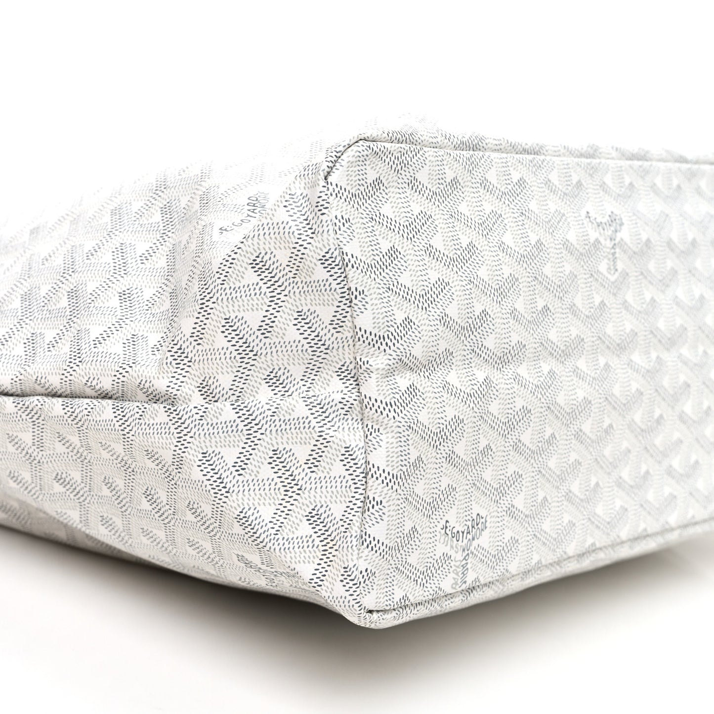Goyardine Dragonfly Saint Louis PM White