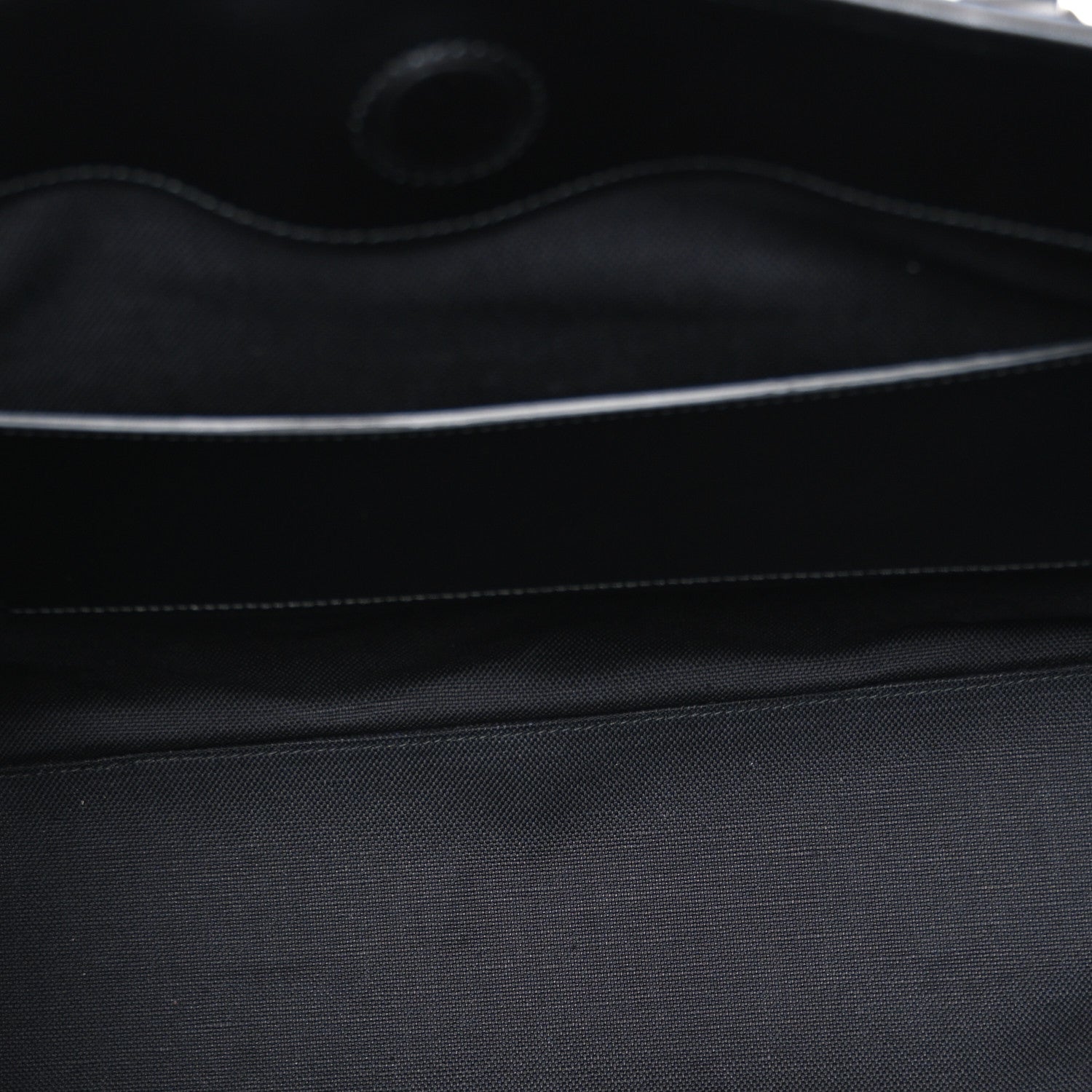 Gucci Calfskin Matelasse Monochrome Large GG Marmont Tote Bag Black 5 of 10