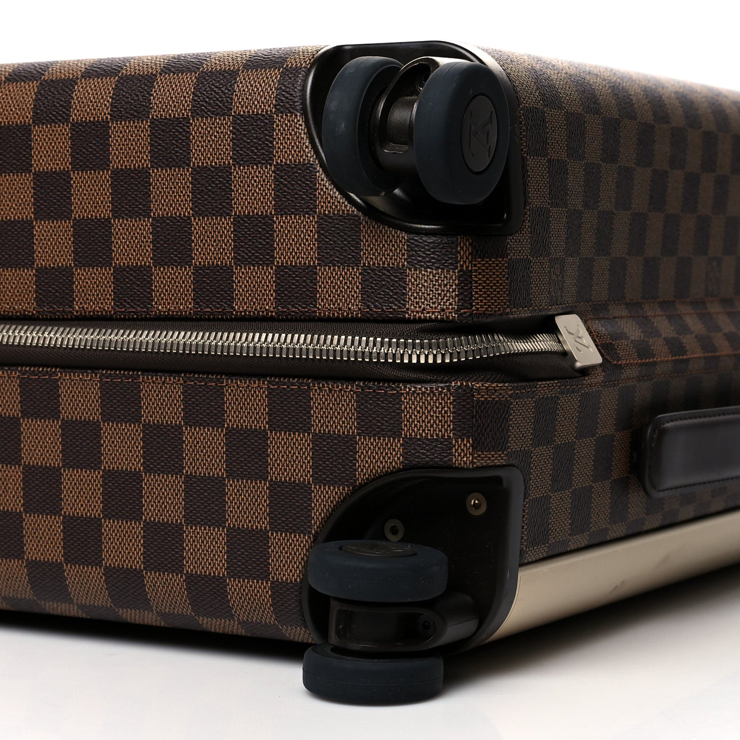 Damier Ebene Horizon 55