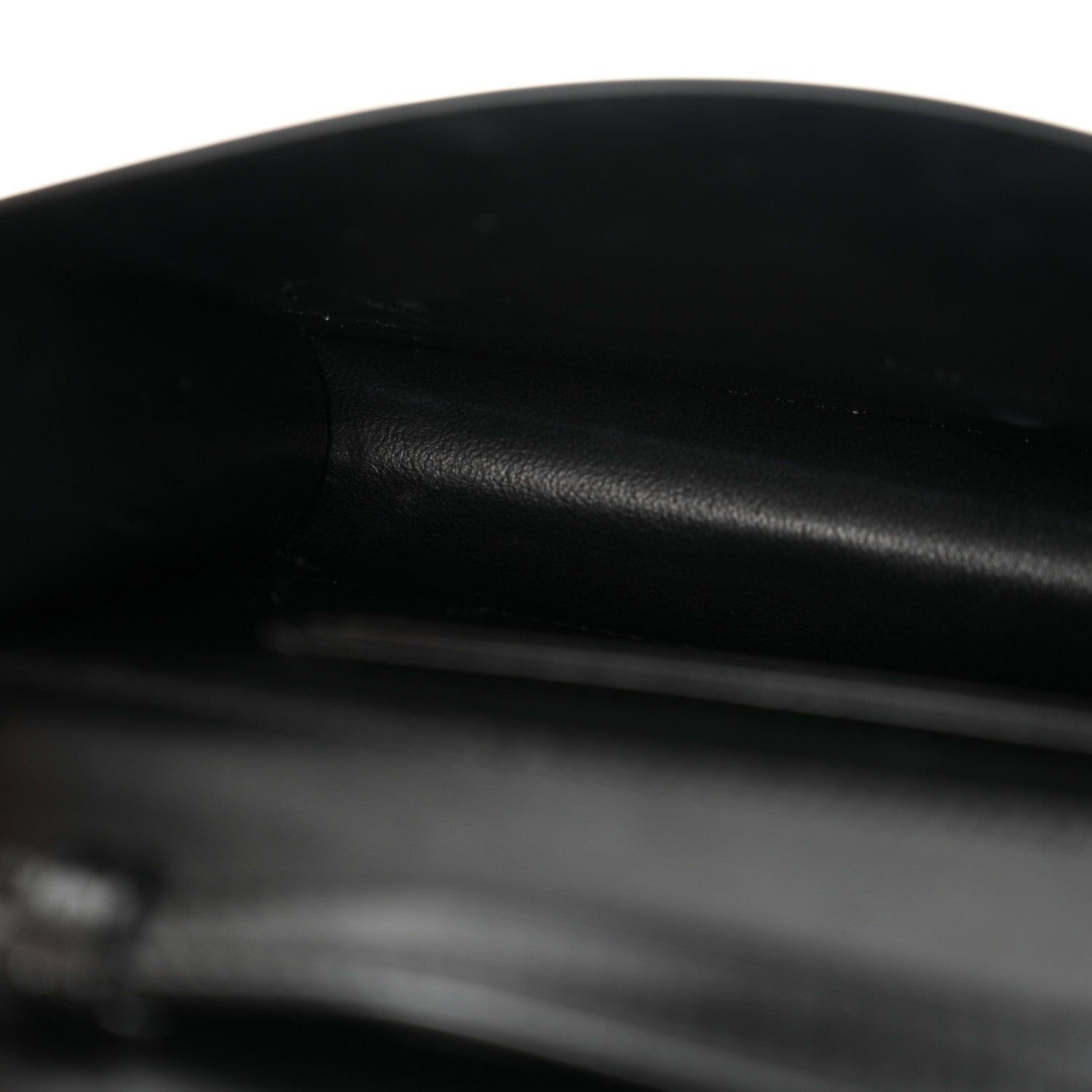 Saint Laurent Smooth Calfskin Bag Black 11 of 13