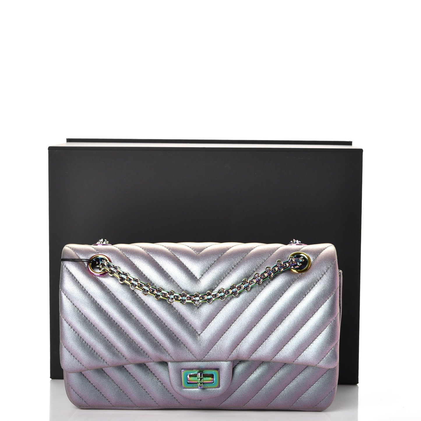 Iridescent Lambskin Chevron Quilted 2.55 Reissue 225 Flap Light Purple