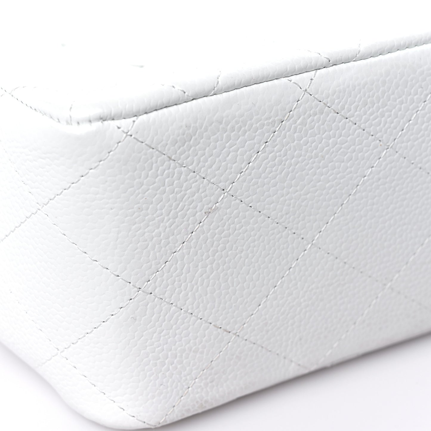 Caviar Quilted Jumbo Single Flap White